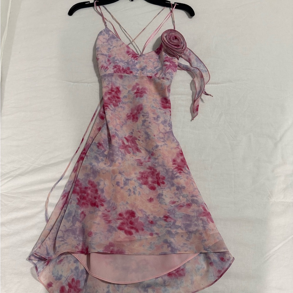 ASTR The Label Locklear Floral Mini - Picture 3 of 6